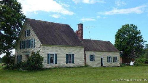 12 Davidson Rd, Abbot, ME 04406 exterior