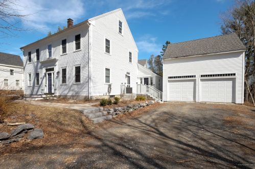 26 Knox St, Thomaston, ME 04861 exterior