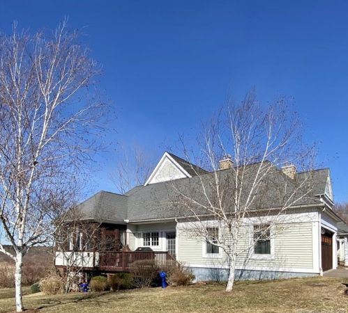 601 Dzen Way, Wapping, CT 06074 exterior