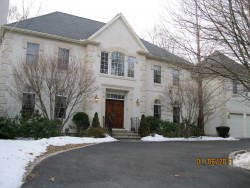 533 Dudley Rd, Newton, MA 02459 exterior