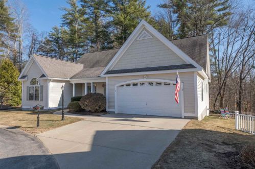 6 Holly Cir, Bow, NH 03304 exterior