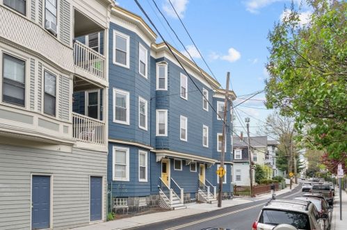 59 Boylston St, Roxbury-Xing, MA 02130 exterior