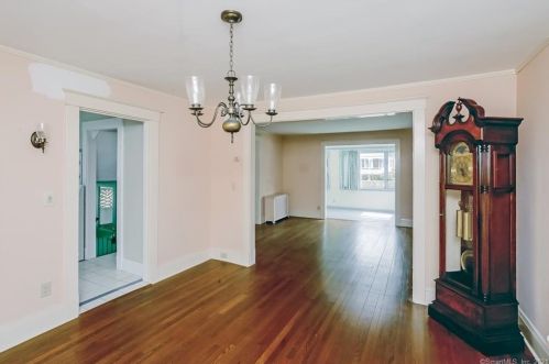 565 Montauk Ave, United States Coast Guard Ac, CT 06320 exterior