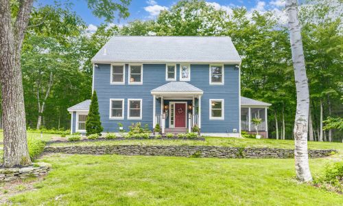 210 Towle Rd, Chester, NH 03036 exterior