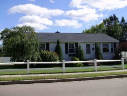 148 Lexington St, Newton, MA 02466 exterior