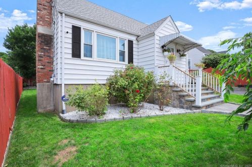 176 King St, Bridgeport, CT 06605 exterior