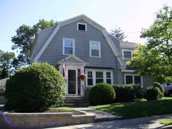 22 Gambier St, Newton, MA 02466 exterior