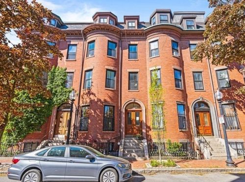 98 Concord St, Roxbury Xing, MA 02118 exterior