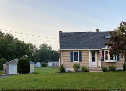 36 Tromley Rd, East Windsor, CT 06088 exterior