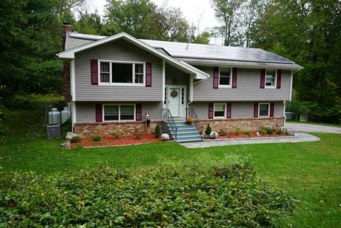 7 Cherokee Dr, Brookfield Center, CT 06804 exterior
