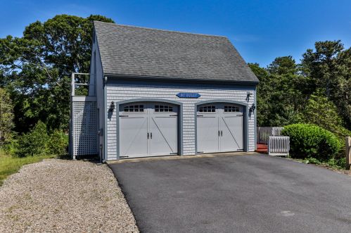 24 Martha Kendrick Dr, Chatham, MA 02633 exterior