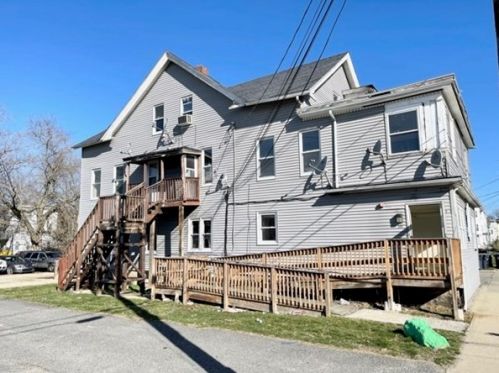 223 Mechanic St, Southbridge, MA 01550 exterior