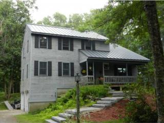 29 Mountain Home Rd, Londonderry, NH 03053 exterior