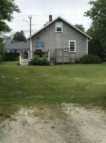 185 Upper Main St, Marthas Vineyard, MA 02539 exterior