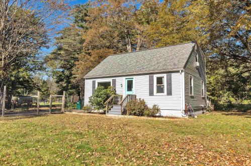 37 Intervale Rd, Wilton, NH 03086 exterior