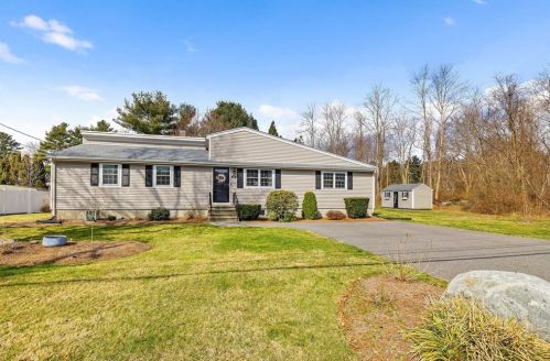 431 Vernon St, Bridgewater, MA 02324 exterior