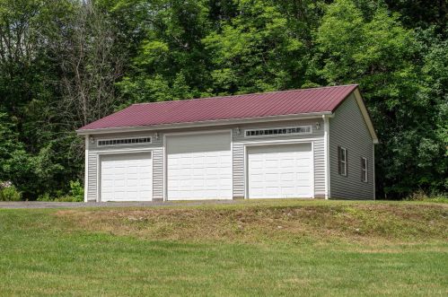 57 Hartland Rd, Saint Albans, ME 04971 exterior