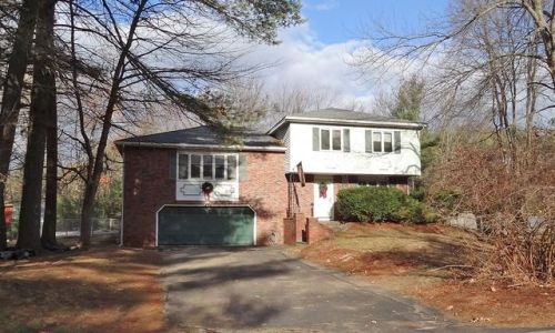 2 Sequoia Ave, Londonderry, NH 03053 exterior