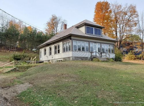 20 Sewall St, Wilton, ME 04294 exterior