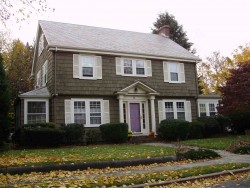 3 Applegarth St, Newton, MA 02459 exterior