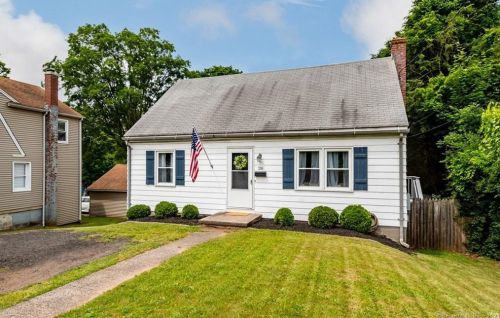 216 Old Turnpike Rd, Southington, CT 06489 exterior