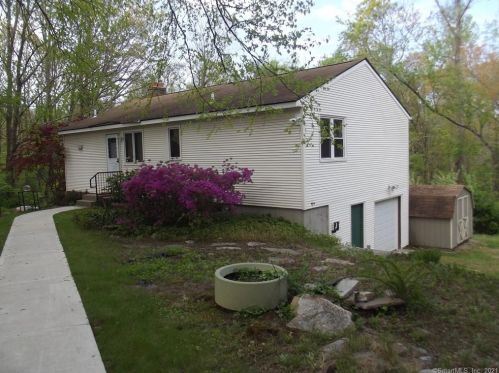 33 Goose Ln, Coventry, CT 06238 exterior