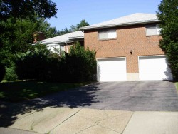 65 Levbert Rd, Newton, MA 02459 exterior
