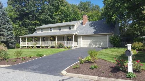 12 Edelweiss Ave, Lincoln, RI 02865 exterior