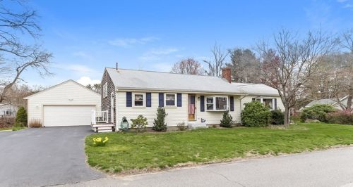 30 Wright St, Weymouth, MA 02190 exterior