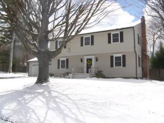 90 Kimberly Dr, Dalton, MA 01226 exterior