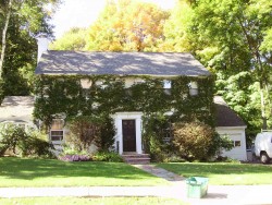 23 Ashford Rd, Newton, MA 02459 exterior