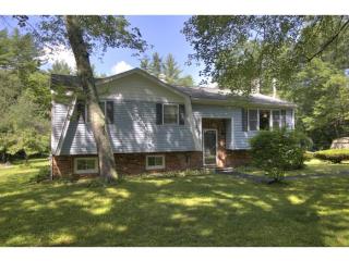 10 Patten Rd, Merrimack, NH 03054 exterior