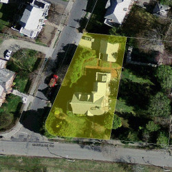 423 Commonwealth Ave, Newton, MA 02459 aerial view