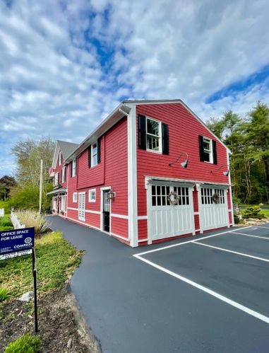 234 Middle Rd, Falmouth, ME 04105 exterior