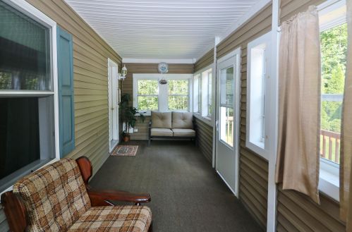723 Route 115, Carroll, NH 03598 exterior