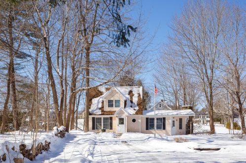 13 Union St, Camden, ME 04843 exterior