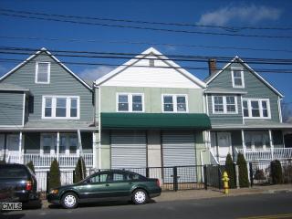 453 Main St, Stamford, CT 06902 exterior