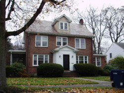 23 Converse Ave, Newton, MA 02458 exterior