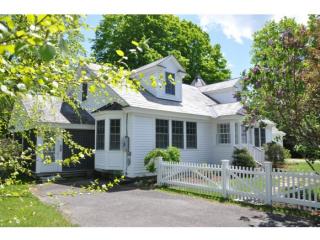 61 Meadow Ln, Dorset, VT 05251 exterior