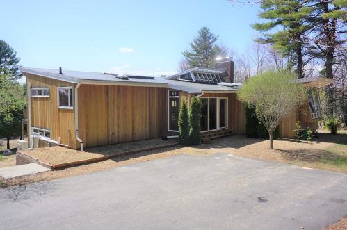 661 Jewett Rd, Hopkinton, NH 03229 exterior