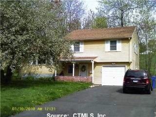 22 Brewer Dr, Bloomfield, CT 06002 exterior