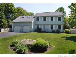 38 Topsail Ln, Mystic, CT 06355 exterior