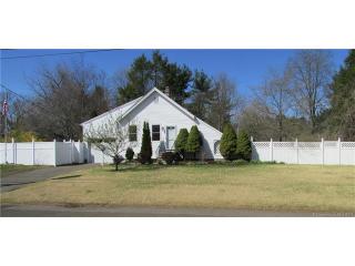 56 Pinewood Rd, New-Haven, CT 06518 exterior