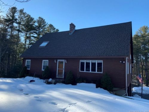 232 Wright Rd, Killingly, CT 06239 exterior