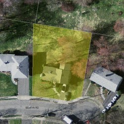 19 Selwyn Rd, Newton, MA 02461 aerial view