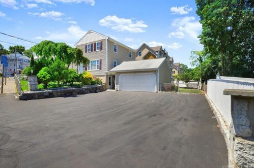 8 Mathews St, Stamford, CT 06902 exterior