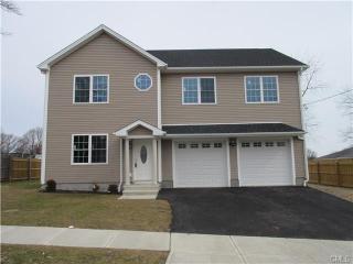 26 Dewhirst St, Bridgeport, CT 06606 exterior