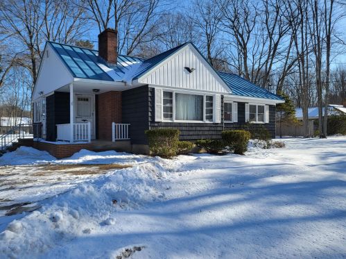 151 Mere Point Rd, Brunswick, ME 04011 exterior
