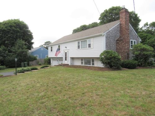 12 Windjammer Ln, Yarmouth, MA 02664 exterior