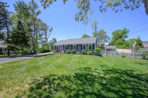 24 Joshuas Way, Chatham, MA 02633 exterior